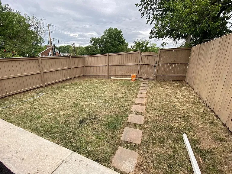 5806 Field Pl NE — Photo 10