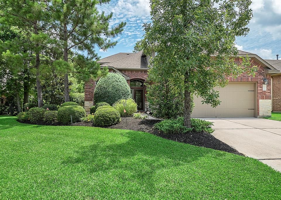 1st image of 155 Black Swan Pl