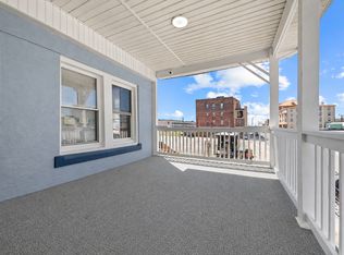 133-135 Saint James Pl, Atlantic City, NJ 08401
