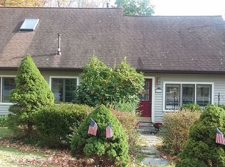 173 Downing Rd, Pleasant Valley, NY 12569