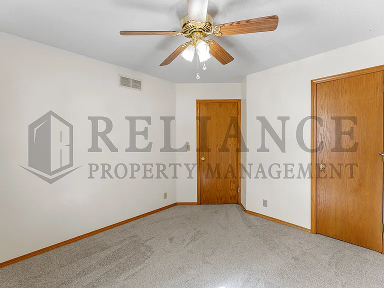 8502 W Westlawn Cir — Photo 21