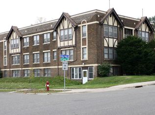 2601 Golden Valley Rd APT 3, Minneapolis, MN 55411