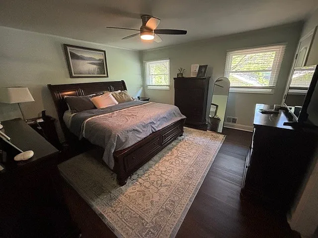 685 Fern St SE — Photo 8