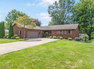 220 Vineyard Way, Doylestown, OH 44230