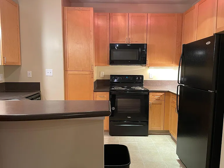 400 17th St NW #2222 — Photo 13
