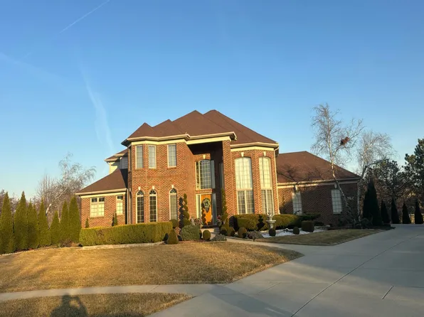 2733 Sperry Ct, Batavia, IL 60510