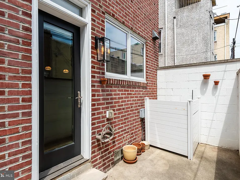 751 S Marvine St — Photo 43