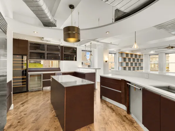 150 West 26th Street image 5 of 12