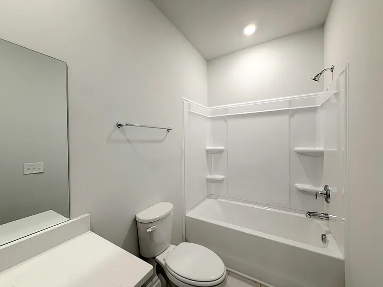 137 Clift Creek Dr — Photo 27