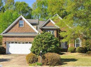102 Trotters Ridge Ln, Simpsonville, SC 29681