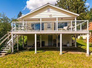 101 Viewpoint Rd, Newport, WA 99156