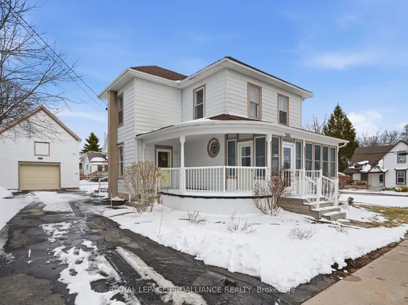 284 Noxon Ave, Prince Edward County, ON K0K 3L0