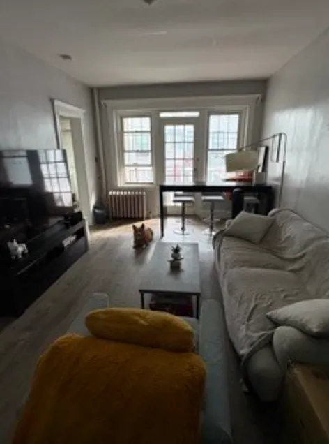 14 Melvin Ave #4