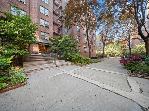 34-41 78 Street #5E, Jackson Heights, NY 11372