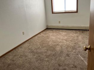 307 S 1st St #1, Marshalltown, IA 50158