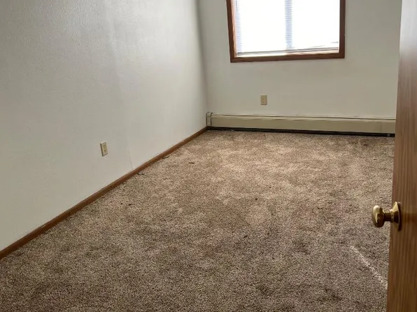 307 S 1st St, Marshalltown, IA