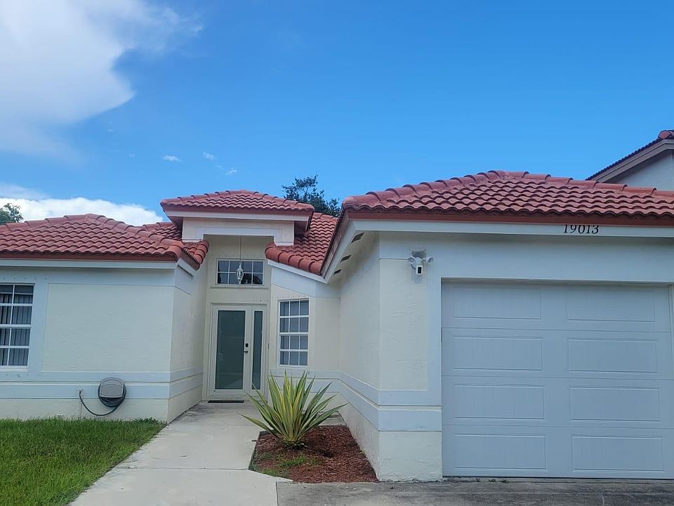 1st image of 19013 NW 56th Ct