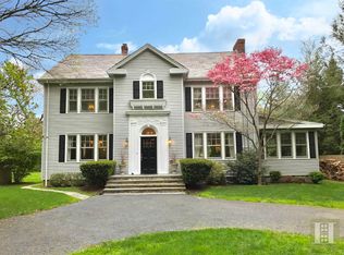 74 Gardiner St, Darien, CT 06820