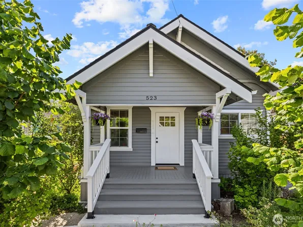 523 Williams Avenue S, Renton, WA 98057