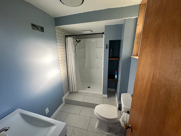 426 N 2nd St — Photo 14
