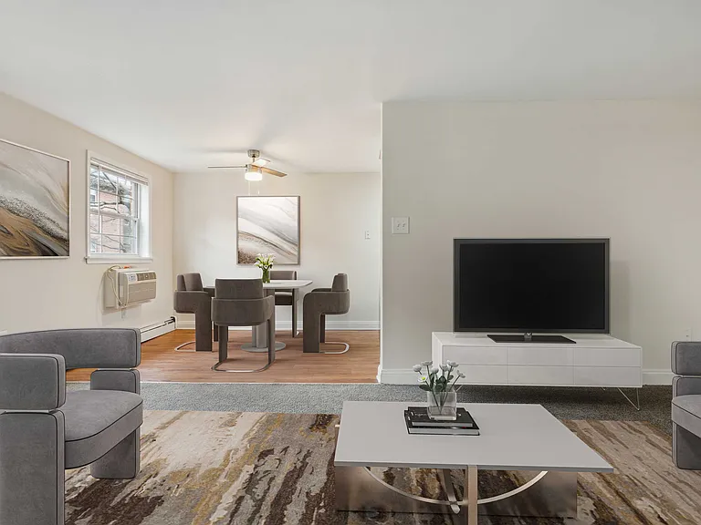 Ridley Brook Apartments — Photo 11