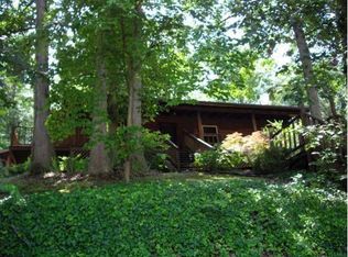 24 Pineview Cir, Parkersburg, WV 26104