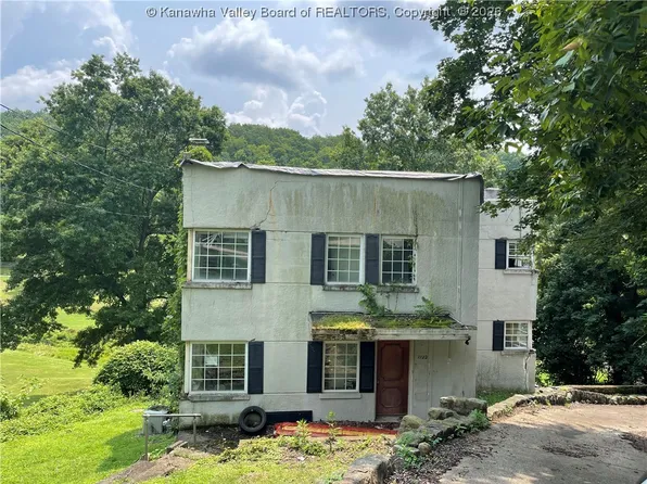 1122 Edgewood Dr, Charleston, WV 25302