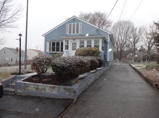 17 Desmond Ave, Somerset, MA 02726