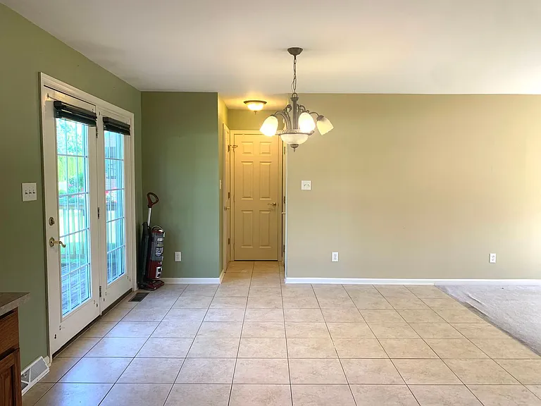 317 Rose Ann Dr — Photo 13