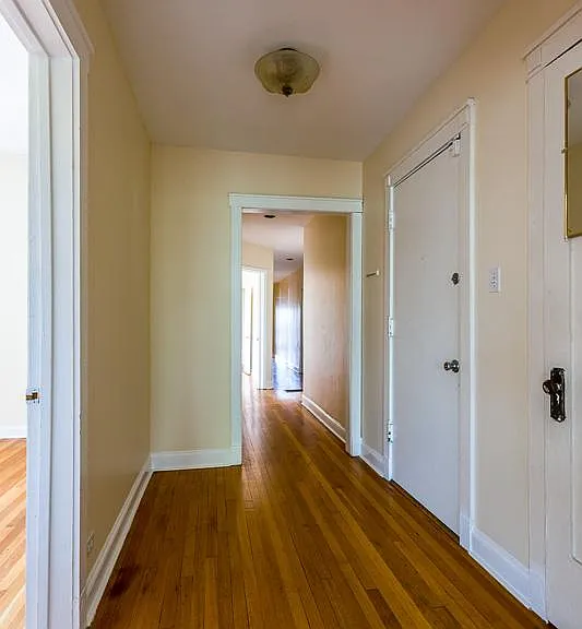 5121 S Ingleside Ave #3 — Photo 1