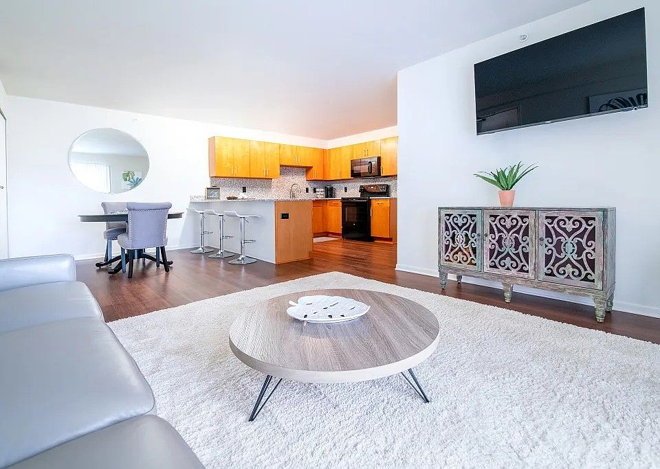 Open Kitchen, Dining, Living Room Concept!