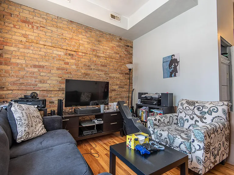 4403 N Broadway St #2 — Photo 4