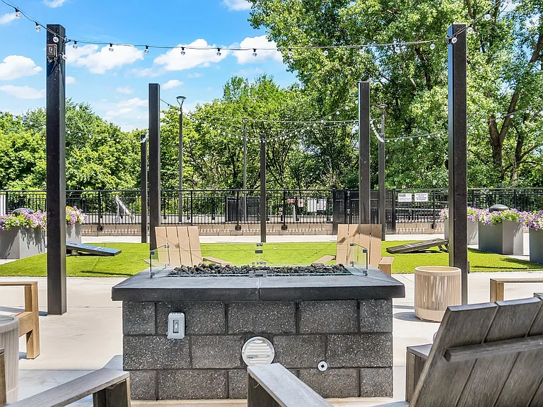Ardor on the Bluffs South Loop Residences — Photo 9