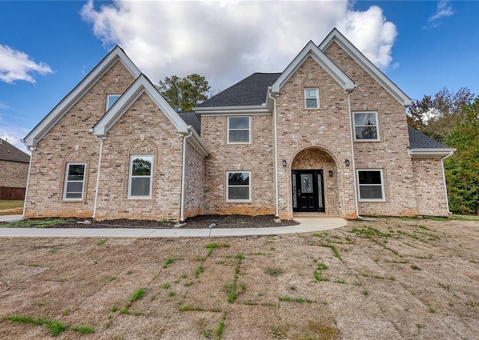 1st image of 10 Fourwood Dr
