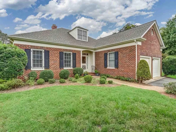 3510 Wedgewood Ct, Keswick, VA 22947