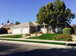 12612 Savonburg Dr, Bakersfield, CA 93312