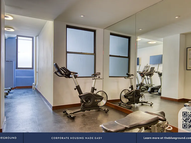 300 E 51st St #19B — Photo 19