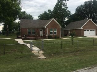 290 Old Mill Rd, Rhome, TX 76078