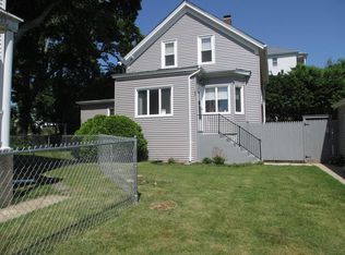 82 Bogle St, Fall River, MA 02723