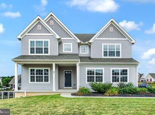 90 Village Rd, Manchester, PA 17345