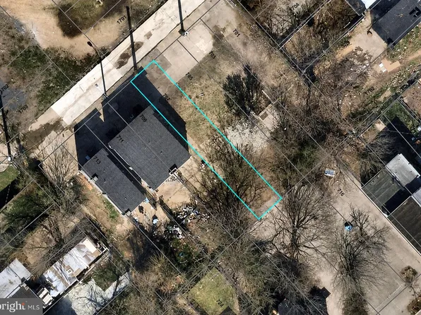 707 Allegany Pl, Baltimore, MD 21217