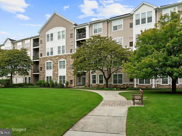 7201 Travertine Dr Unit 201, Baltimore, MD 21209