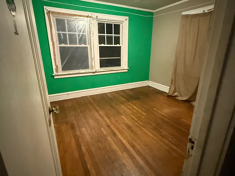 2113 N Taylor Rd — Photo 30