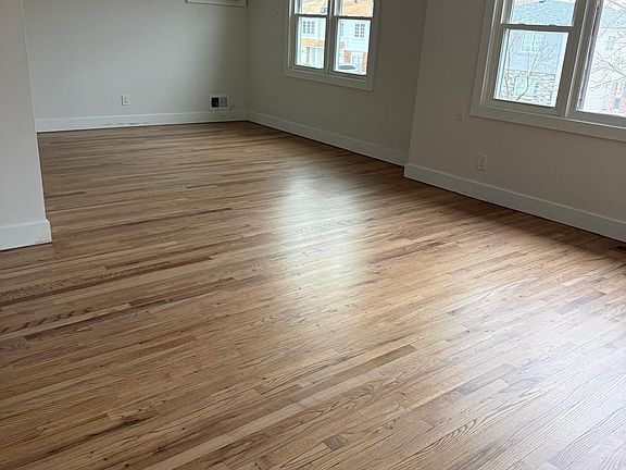 3rd image of 96 Evergreen St #1
