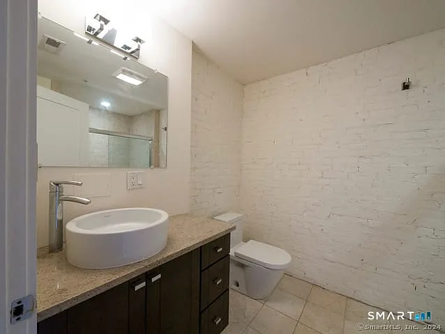 116 Crown St #3A — Photo 16