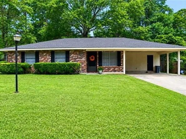 417 W Hampton Dr, Pineville, LA 71360