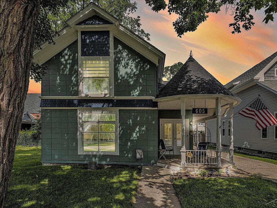 605 S Leroy St, Fenton, MI 48430 MLS 50116121 Zillow