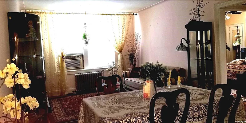 Sold by EZ Sell Realty | media 24