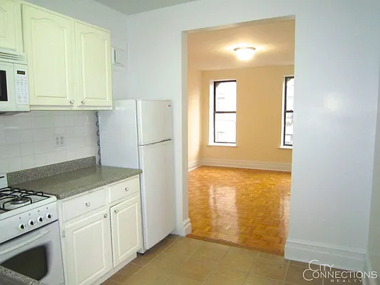 Rented by City Connections Realty | media 21