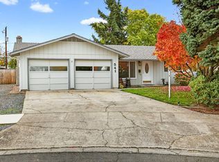 541 Barry Cir, Medford, OR 97501